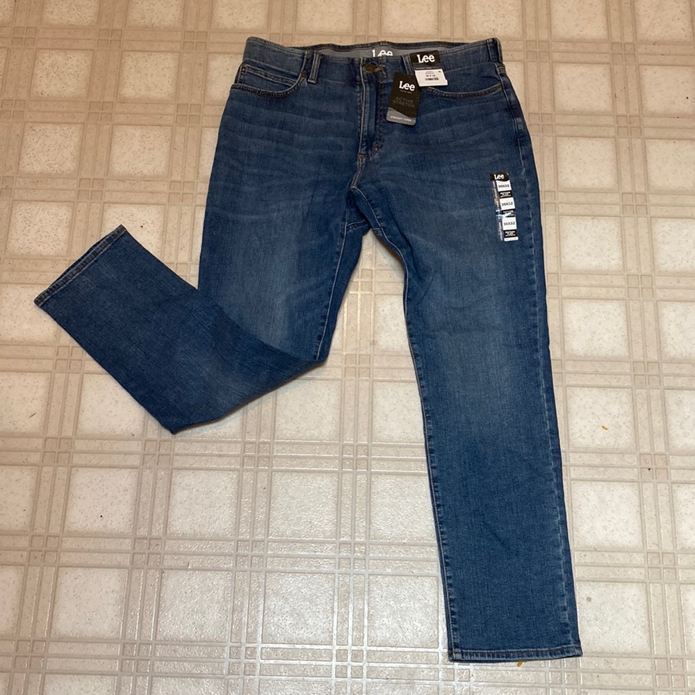 LEE mens 36x32 Straight Taper NWT -